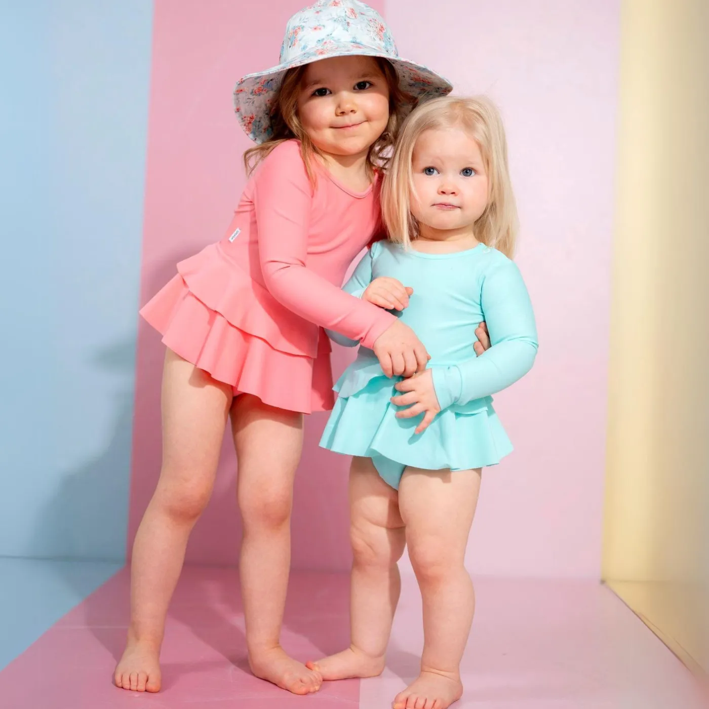 Gugguu UV Basic Swimsuit Dress